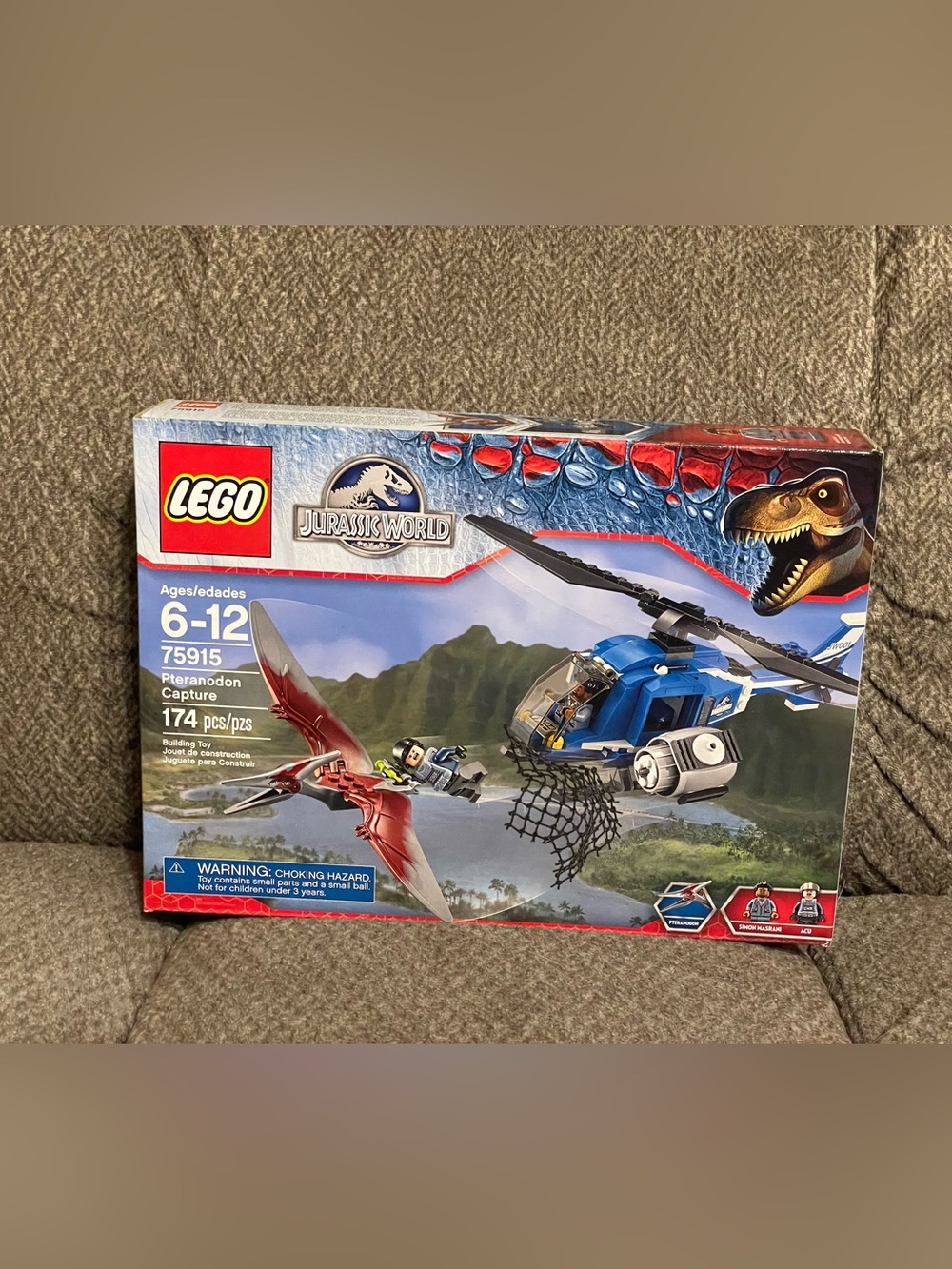 LEGO Jurassic World 75915 Pteranodon Capture never opened & retired.